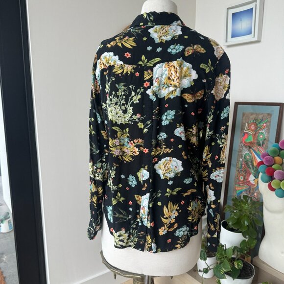 Maeve Button Up Blouse Floral Pattern Black Vent Back 4 - Picture 6 of 13